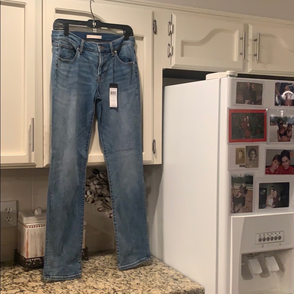 NEW BCBG Maxazria Jeans (size 26)